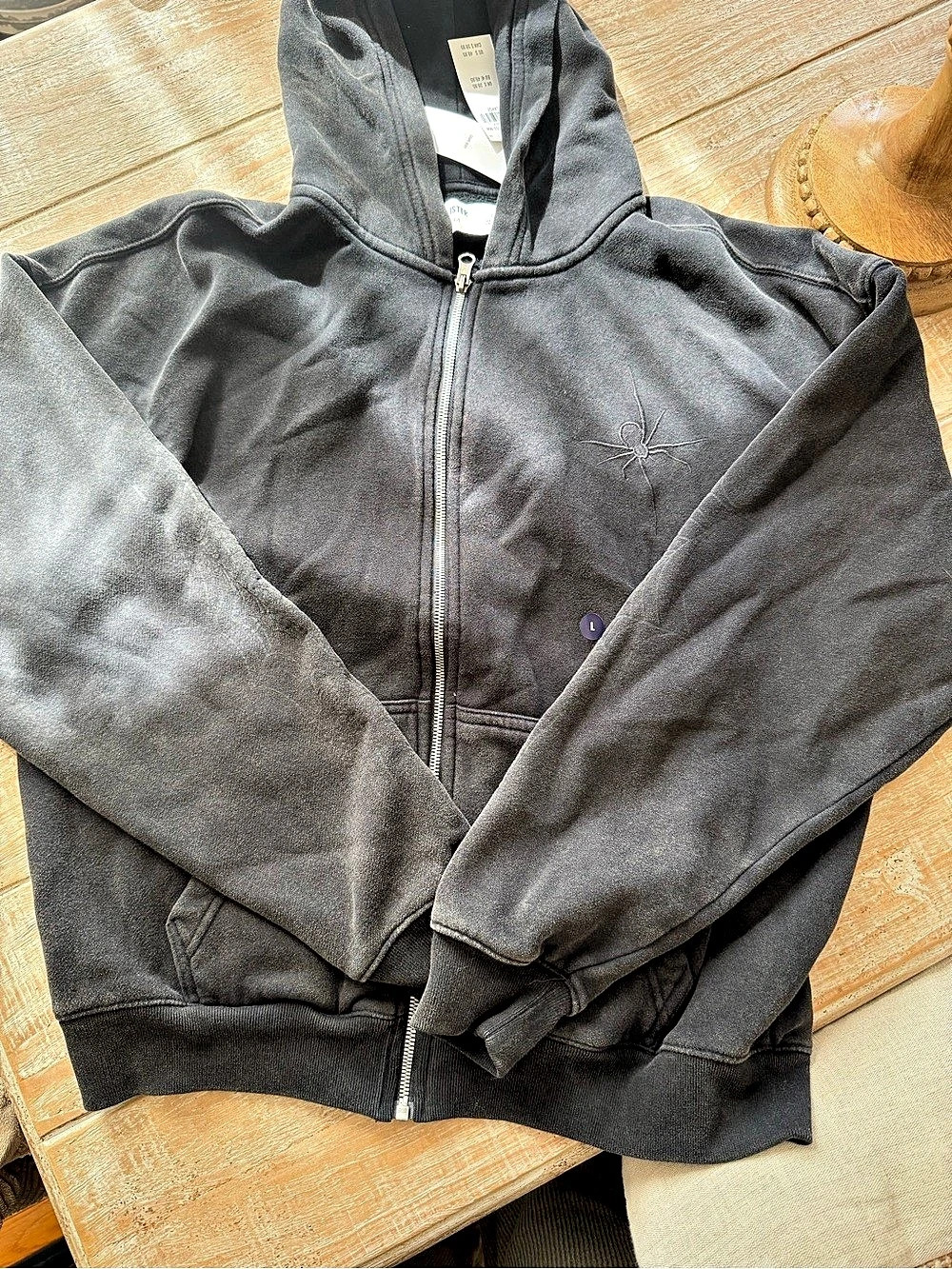 Brand New Hollister Boxy Fit Spider Web Graphic Full-Zip Hoodie Black Large